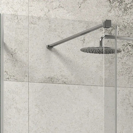 Dettaglio della barra di supporto a soffitto del box doccia senza profili 8mm H200cm con soffione a parete