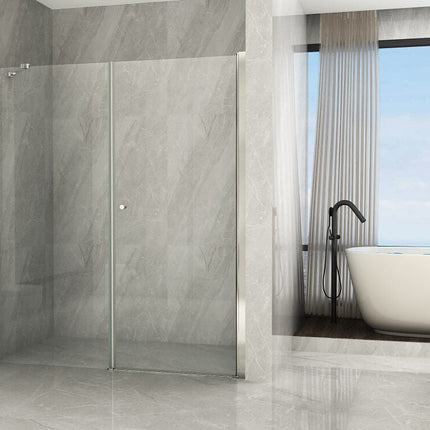 Chiusura doccia fisso e battente H195 8mm, vista frontale laterale in bagno ampio con vasca free-standing e rubinetteria nera