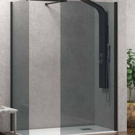 Vista angolare della doccia due pareti walk-in fumè 8mm H200cm profili neri con piatto doccia bianco
