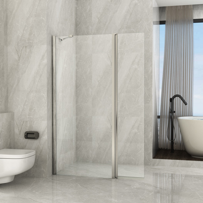 Parete doccia walk-in con deflettore pivotante in cristallo 8mm H195cm e profili cromati in bagno effetto marmo