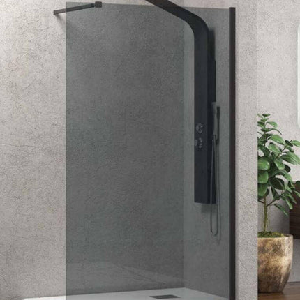 Parete walk-in cristallo fumè 8mm H200cm con profili gun metal e colonna doccia nera in bagno moderno
