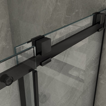 Dettaglio carrello di scorrimento superiore Libra Black, binario e rotelle quadrate nere su cristallo 8mm trasparente, design industrial