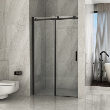 Porta doccia scorrevole Libra Black H195 8mm, vista frontale in bagno con vasca free-standing e rubinetteria nera, profili neri industrial