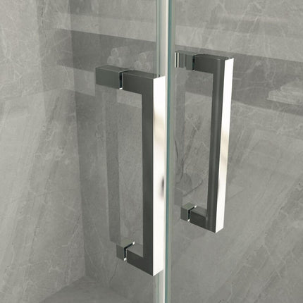 Dettaglio maniglie a barra rettangolare cromate porta doccia saloon trasparente 6mm, doppio pomolo sulla giunzione centrale