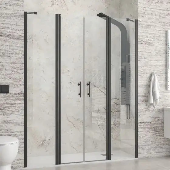 Porta doccia saloon H200 Panex 700 trasparente 6mm profili nero opaco, 4 ante con doppia apertura interna, marmo chiaro